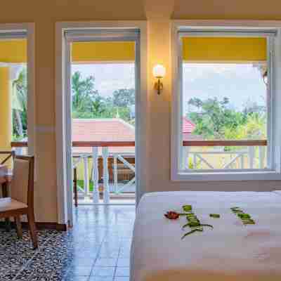 Ptas Songsaa By Amatak Rooms