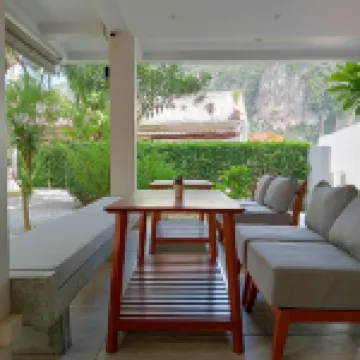 Mini House Aonang Hotel