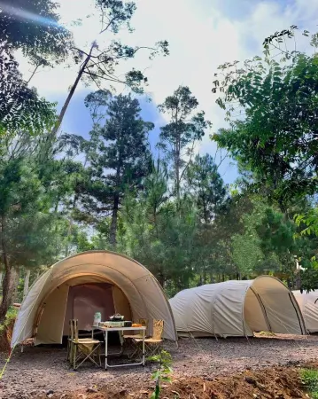Be Glamping Lembang Отели рядом с достопримечательностью «Тангкубан»