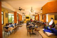 Hotel Maya Tulipanes Palenque - breakfast