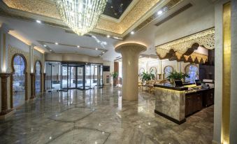 Manor Hotel