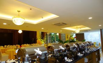 Saigon Vinh Long Hotel - Hizvo