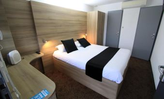 Enzo Hotels Loudeac by Kyriad Direct