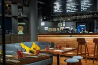 Hotel G Yangon - bar