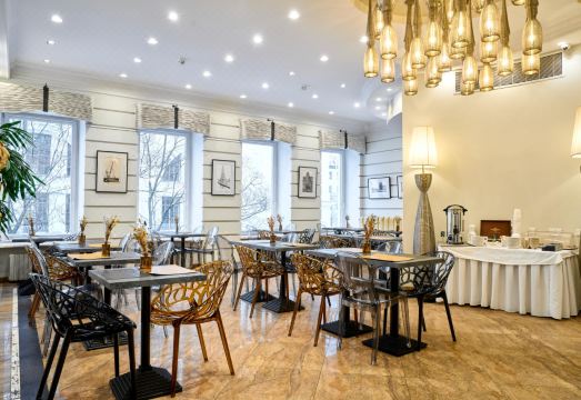 골든 트라이앵글 호텔 조식