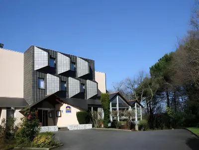 Best Western Auray Hotel du Loch Отели рядом с достопримечательностью «rivière du Bono»