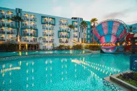 Astara Hotel Balikpapan - Beach