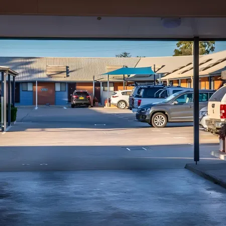 Albert Motel