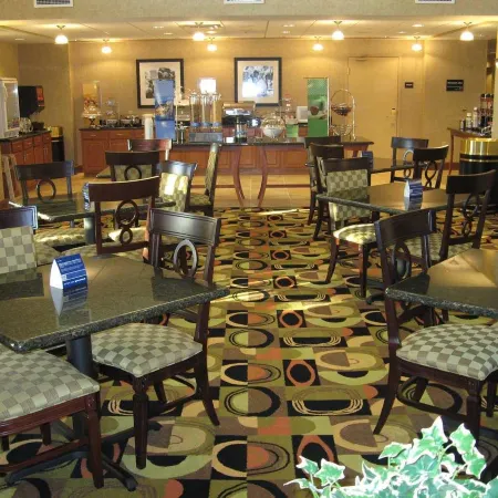 Hampton Inn & Suites Davenport