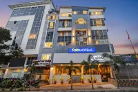 FabHotel Royal N Comforts 벵갈루루 호텔