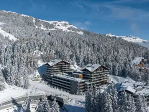 Popular Luxury Hotels in Lens