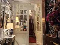 金羊毛飯店 驢子門附近的飯店
