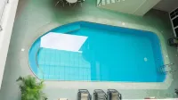 Hotel Los Almendros - Kolam Renang