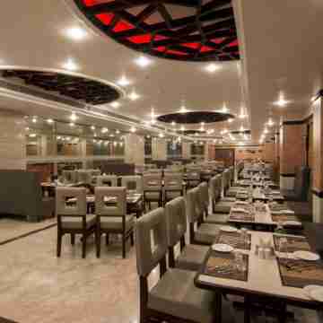 Shenbaga Hotel and Convention Centre Dining/Meeting Rooms