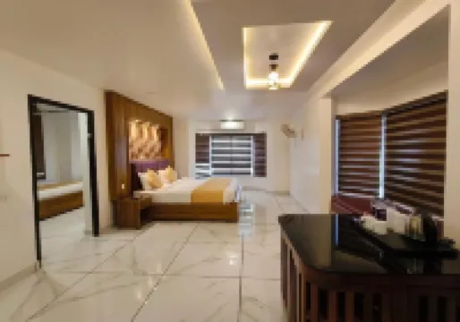 Mayo Suites