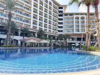 PGM HOTEL RESORT OKINAWA - Pool