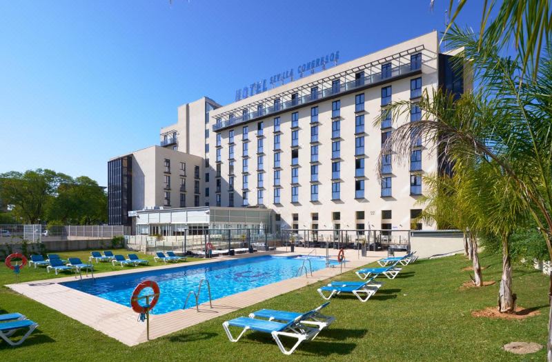 M.A. Hotel Sevilla Congresos photo 2