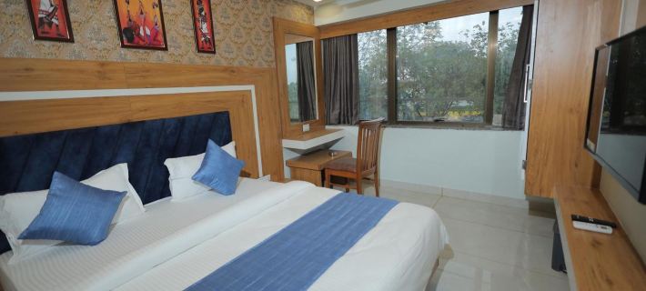 Hotel RK Fortune Hotels in Gandhinagar