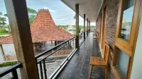 Nez's Guesthouse Syariah - Parkplatz