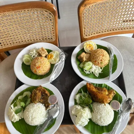 HANAYA Living House Pacitan