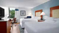 Four Points by Sheraton Richmond Airport Hoteles en Montrose