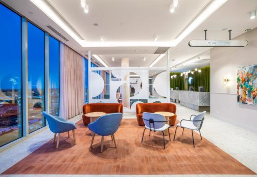 홀리데이 인 웨리비