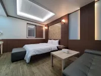 Geumjeong Areum Hotels in Gunpo-si