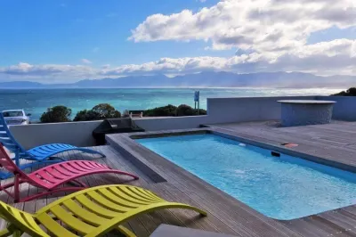 65OnCliff Hôtels à : Kleinbaai