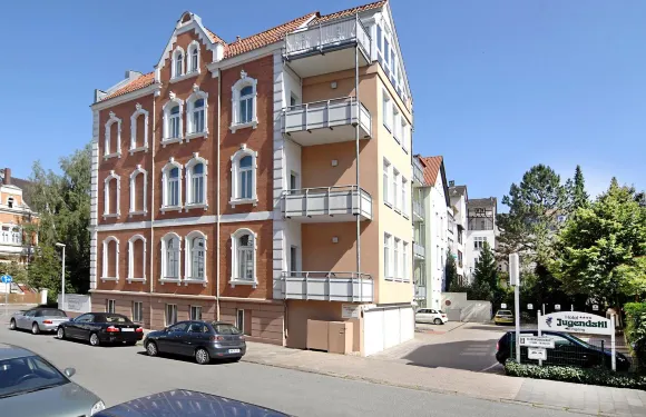 青春藝術風格酒店