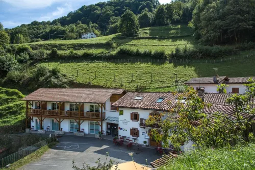 Logis Hotel Erreguina Hotels in Saint-Jean-Pied-de-Port