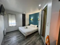 Fasthotel Avignon Nord le Pontet - Parkplatz