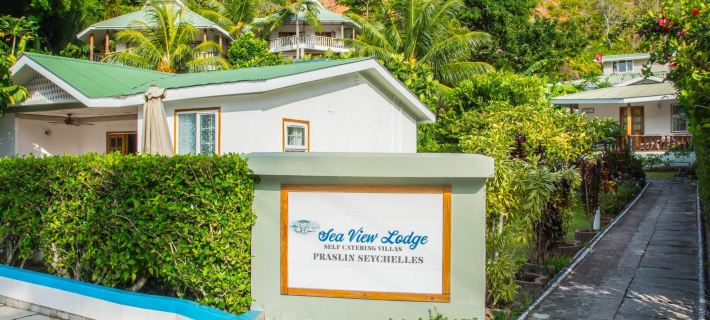 Sea View Lodge Hotels in Praslin Island