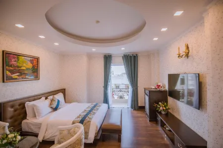 Hotel du Lys Отели в г. Далат