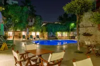 White Garden Hotel-Adult Only - Romantic