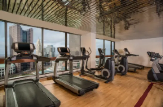 The Plaza Hotel Columbus at Capitol Square