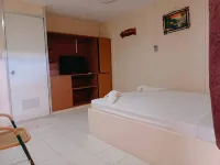 Da'Kudos Beach Resort Hotels in Subic