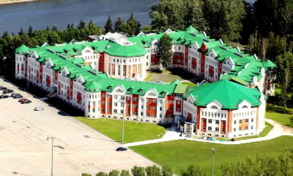 Hotel Park Krestovskiy Hotels near Divo Ostrov