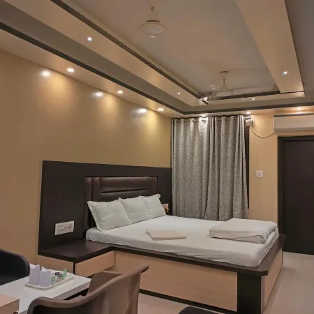 Hotel Binapani Deluxe 1 Tarapith