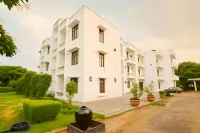 Elegance Resorts Panigaon Khader住宿飯店