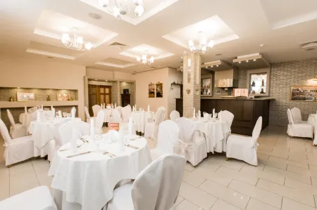 AZIMUT Отель Якутск (Азимут Якутск) Отели в г. Якутск