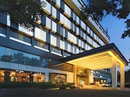 Le Polonia Hotel & Convention Medan