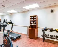 Spark by Hilton Salem East Electric Road - ที่มีฟิตเนส