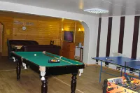 Tikhiy Ugolok Hotel - parking