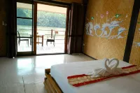 Banana Resort & Spa فنادق في Dan Makham Tia