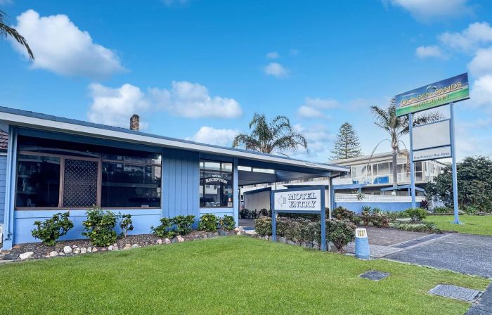Golden Sands Motor Inn