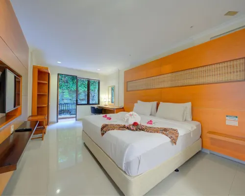 Safari Resort Photos