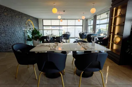 The Signature Apartments, Accra Ghana Отели рядом с Аэропорт Котока