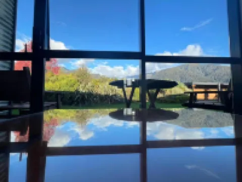 日落汽車旅館 福克斯冰川鎮酒店