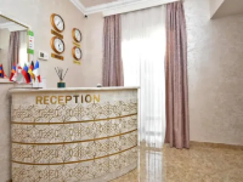 ホームステイ ホテル エレバンのホテル