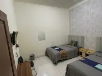 Penginapan Arsyana Hotéis em Pacitan
